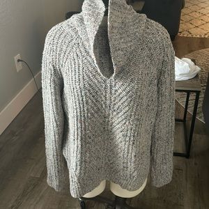 Madewell Sweater. It's an XL & I'm a small. I wear this w/jeans. Super cute!